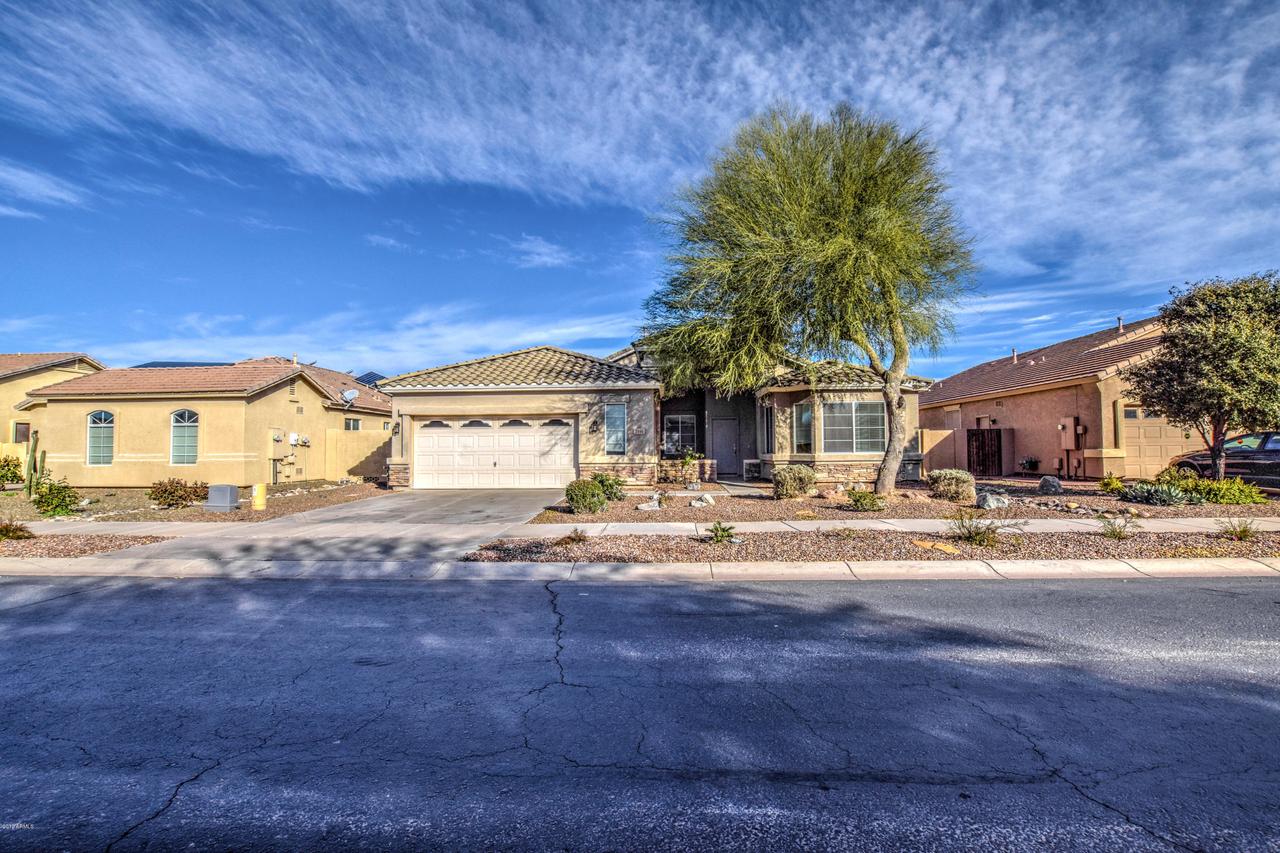 21996 E Calle De Flores, Queen Creek, AZ 85142