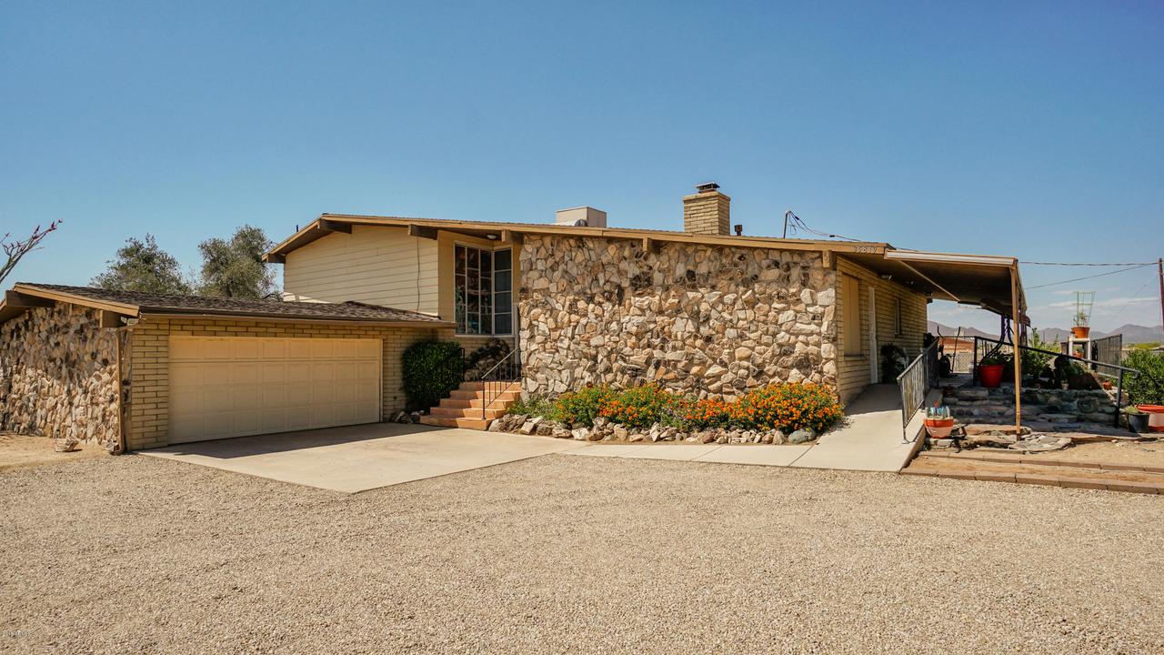 35819 N 11th Ave., Phoenix, AZ 85086