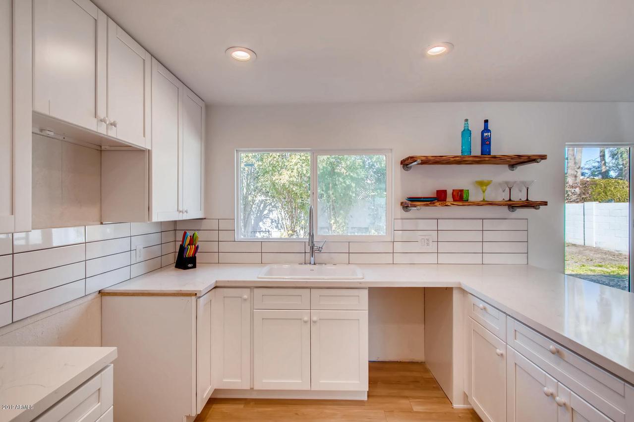 4030 E Aster Dr., Phoenix, AZ 85032