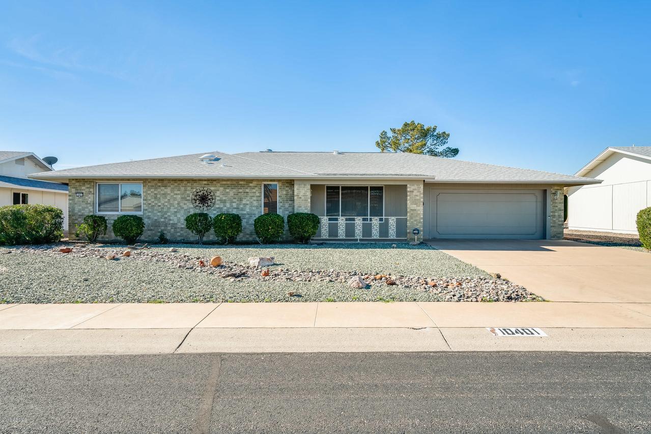 10401 W Sombrero Cir., Sun City, AZ 85373