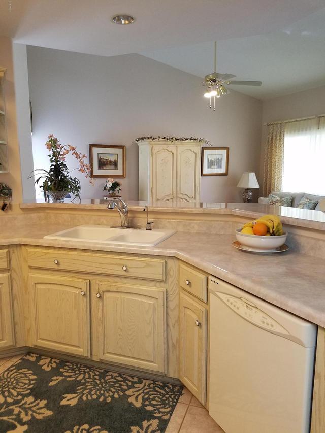 5518 E Lindstrom Ln. #48, Mesa, AZ 85215