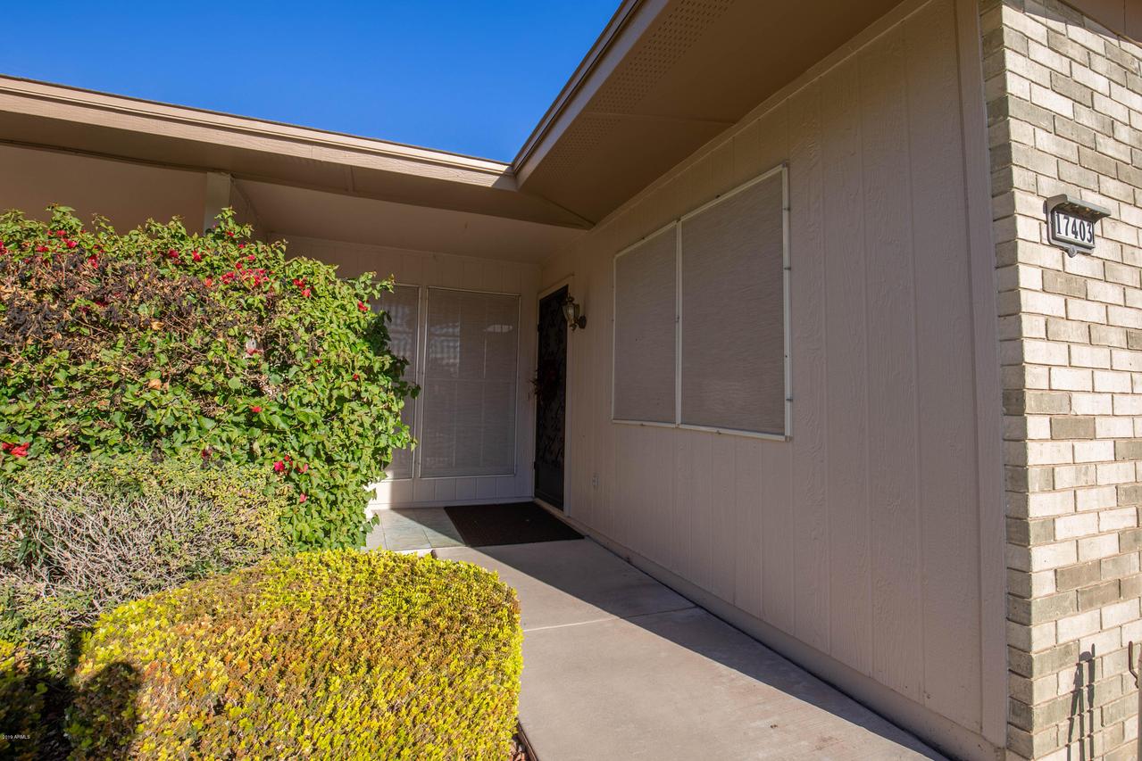 17403 N 102nd Dr., Sun City, AZ 85373