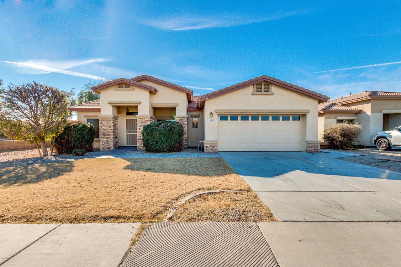 21191 E Bonanza Way, Queen Creek, AZ 85142