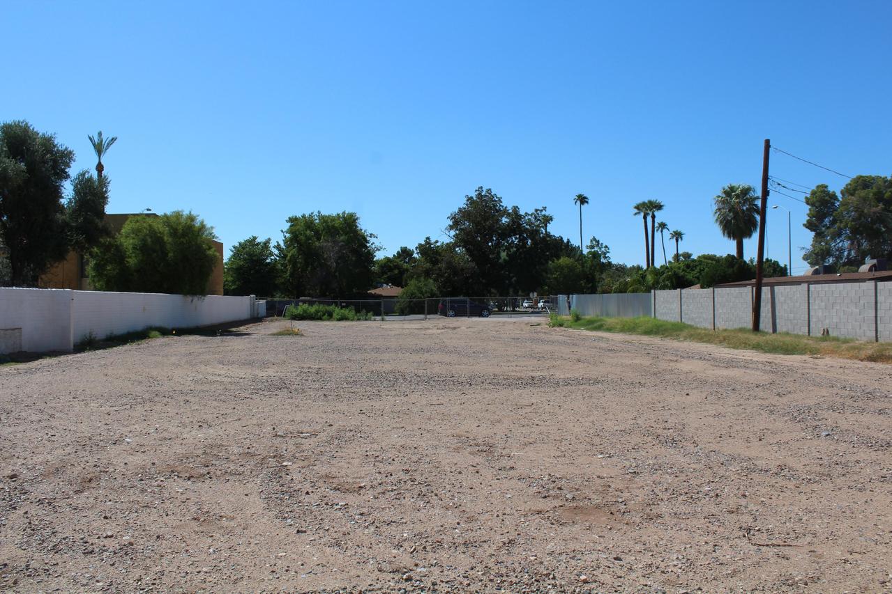 5635 N 16th St. #-, Phoenix, AZ 85016