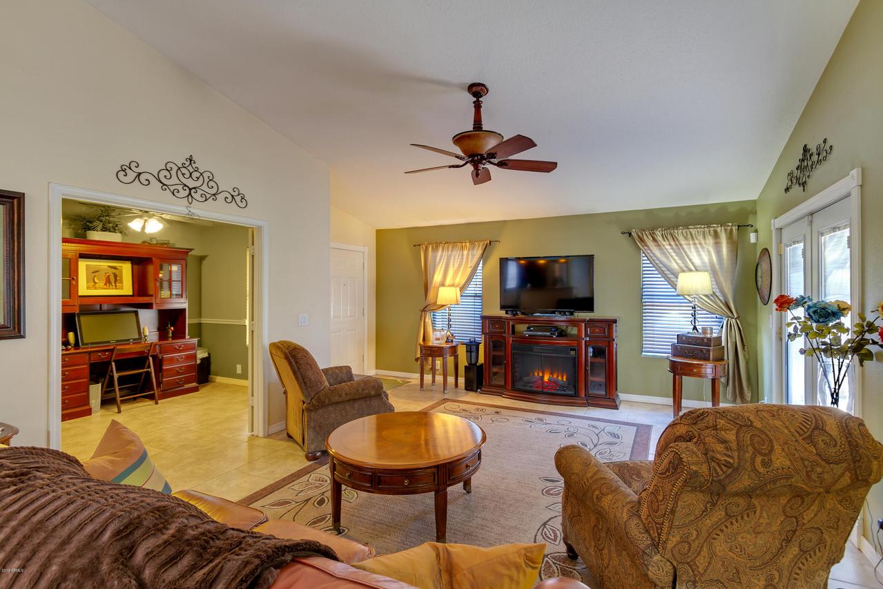 8642 W Mauro Ln., Peoria, AZ 85382