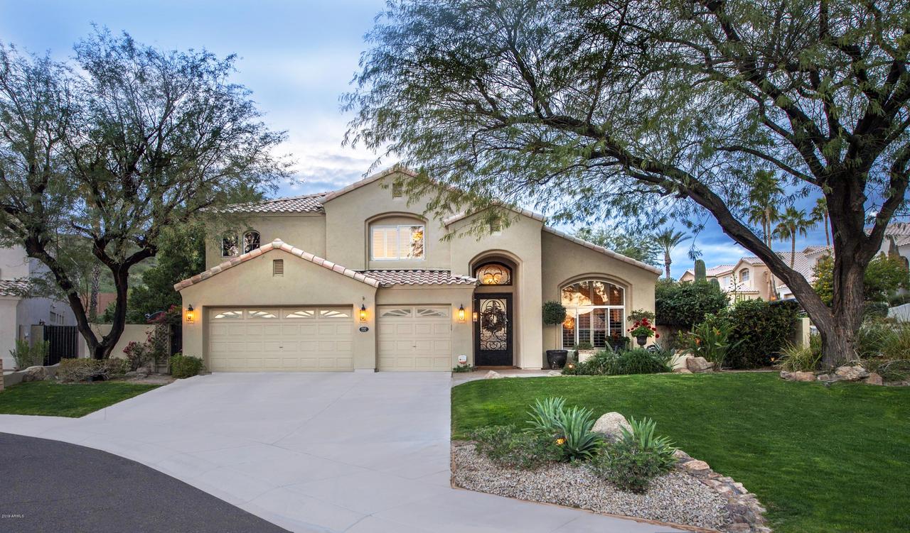 737 E Mountain Sage Dr., Phoenix, AZ 85048