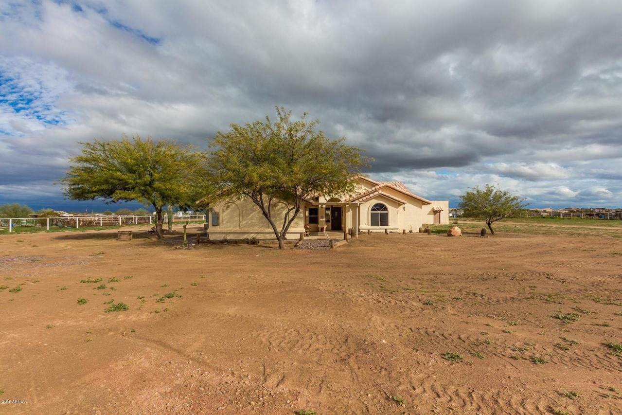 29947 N Varnum Rd., San Tan Valley, AZ 85143
