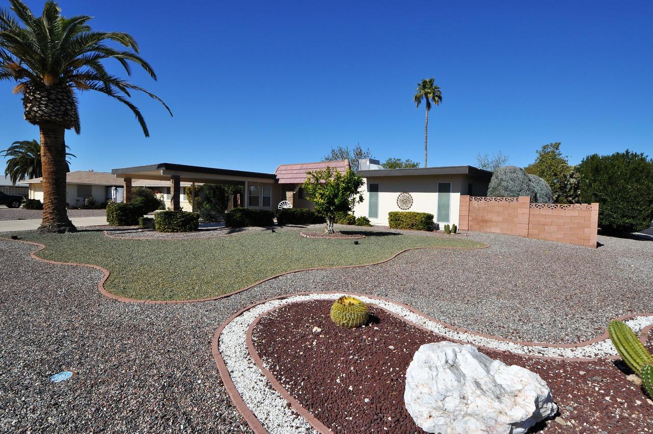 10702 W Manzanita Dr., Sun City, AZ 85373