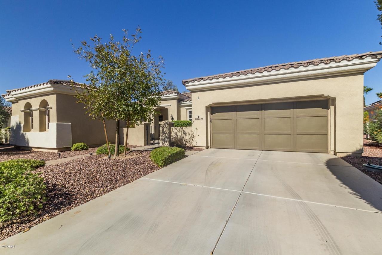 22824 N Padaro Dr., Sun City West, AZ 85375