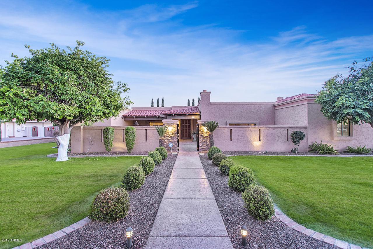 3251 E Fox St., Mesa, AZ 85213