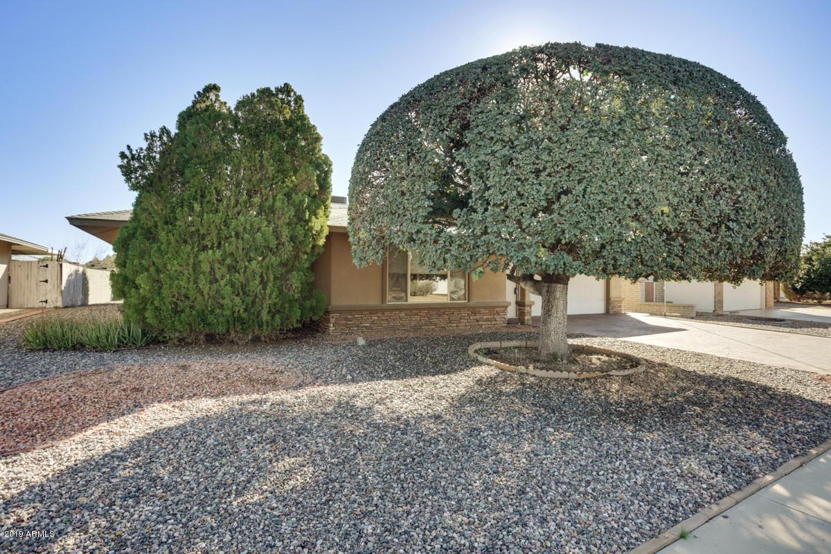 19433 N 99th Dr., Sun City, AZ 85373