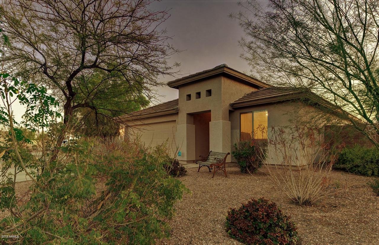 345 W Brangus Cir., San Tan Valley, AZ 85143