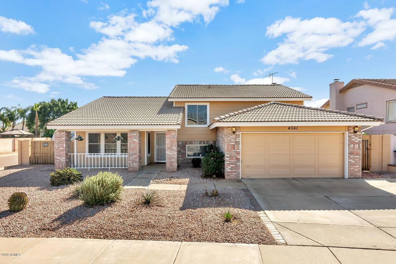 4561 E Tierra Buena Ln., Phoenix, AZ 85032