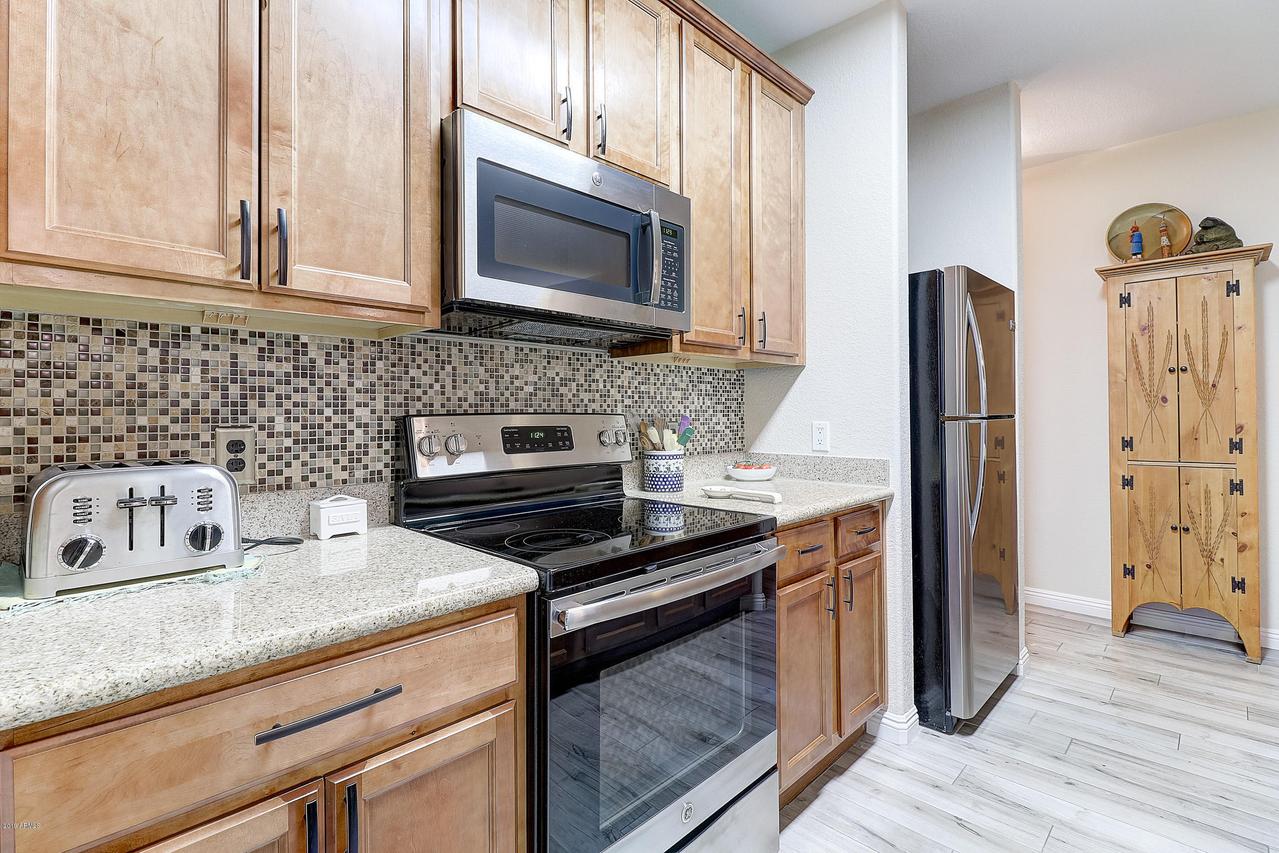 5302 E Van Buren St. #1051, Phoenix, AZ 85008