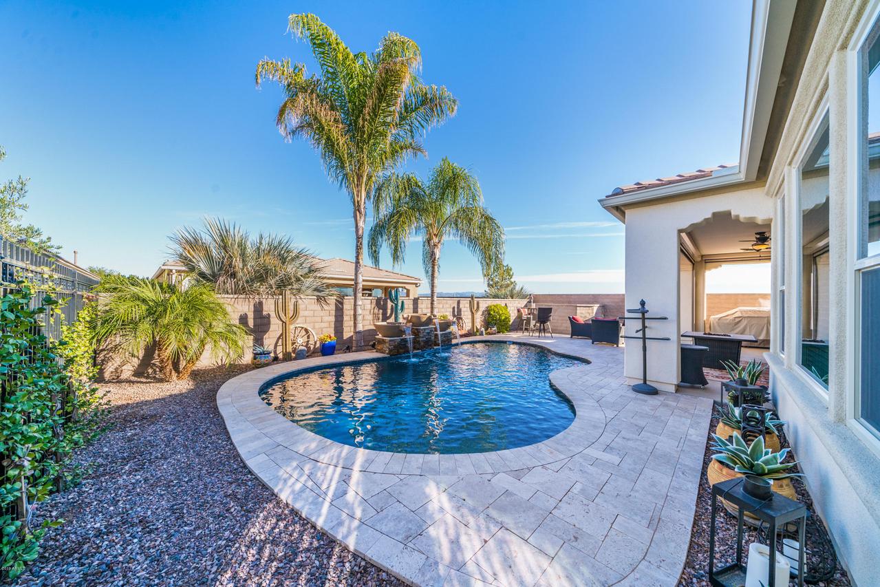 1820 E Sattoo Way, San Tan Valley, AZ 85140