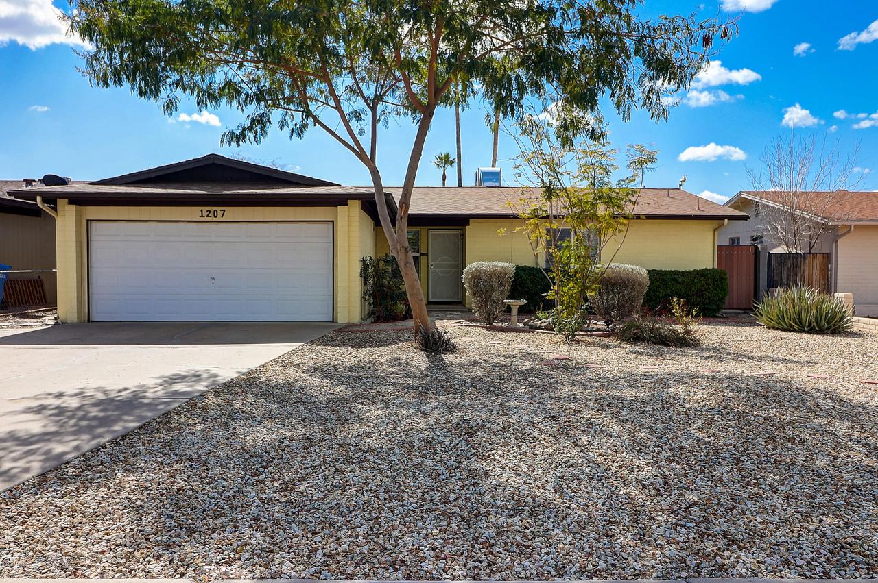 1207 W Grovers Ave., Phoenix, AZ 85023