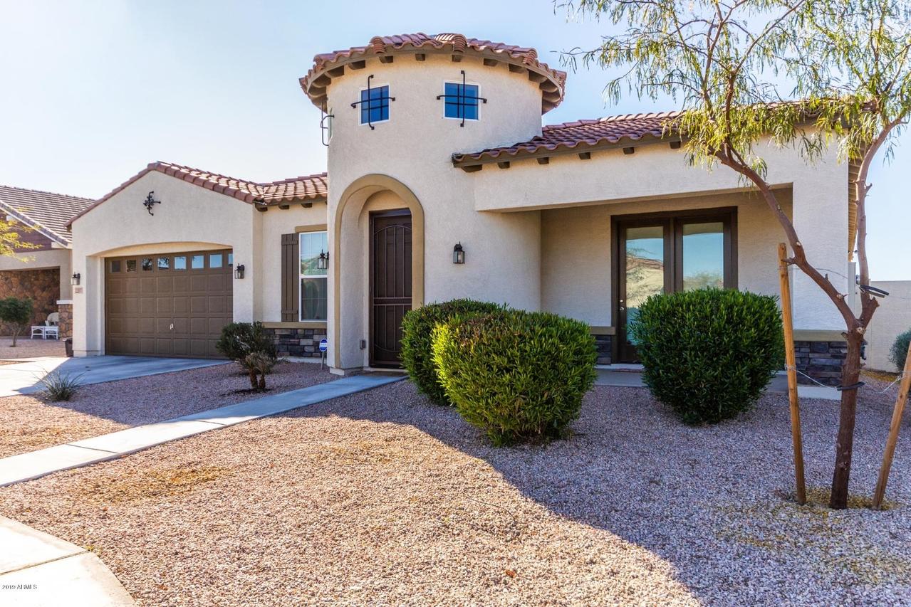 22207 E Creekside Dr., Queen Creek, AZ 85142