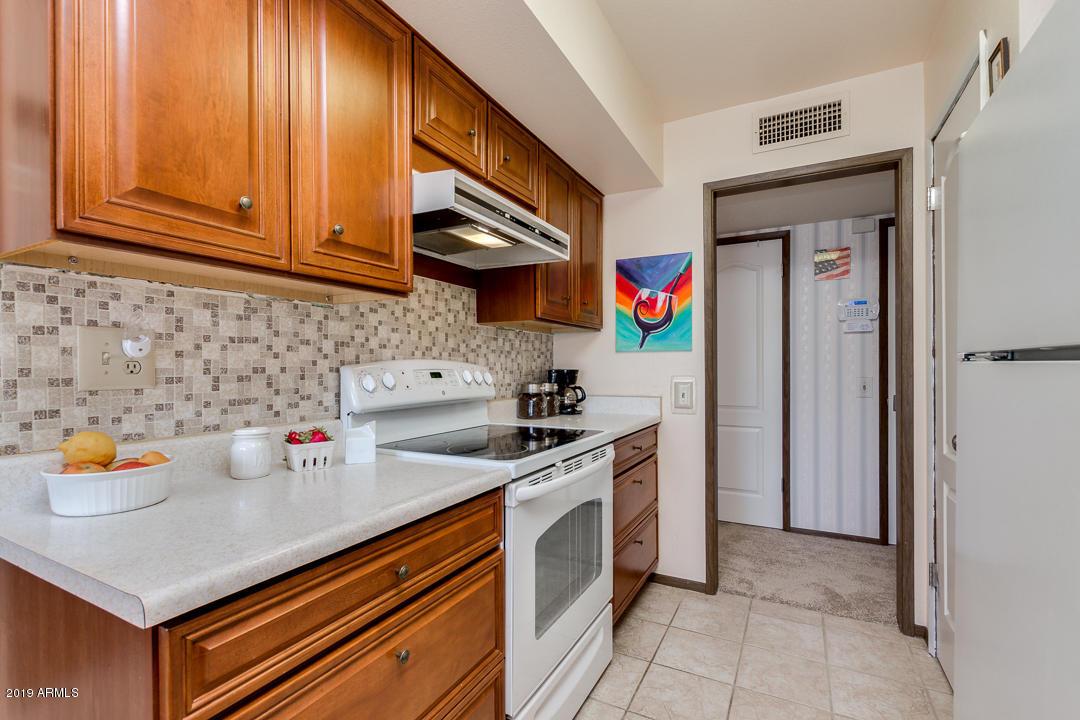 10339 W Carob Dr., Sun City, AZ 85373