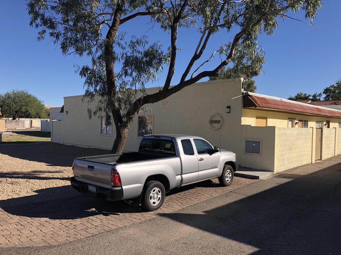 2731 E Tierra Buena Ln., Phoenix, AZ 85032