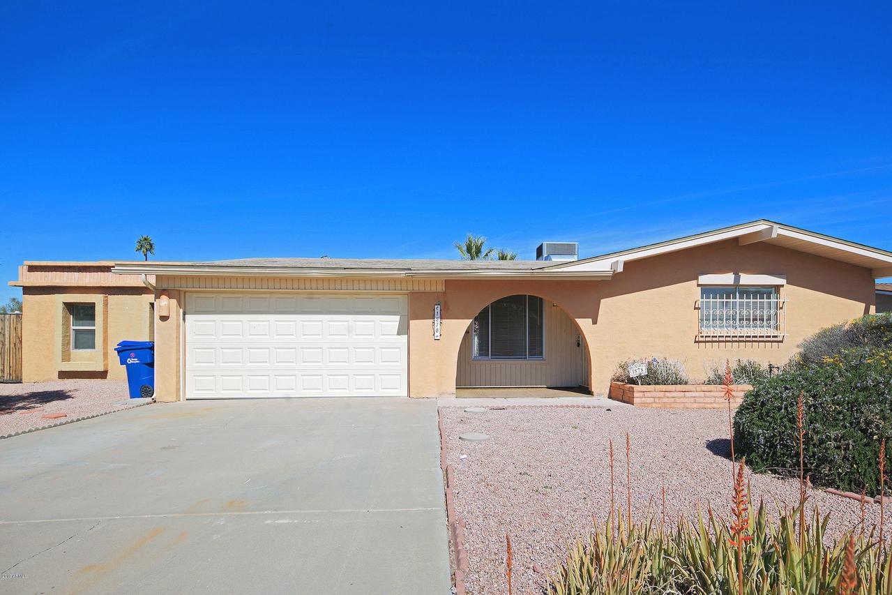 1878 E Magdalena Dr., Tempe, AZ 85283