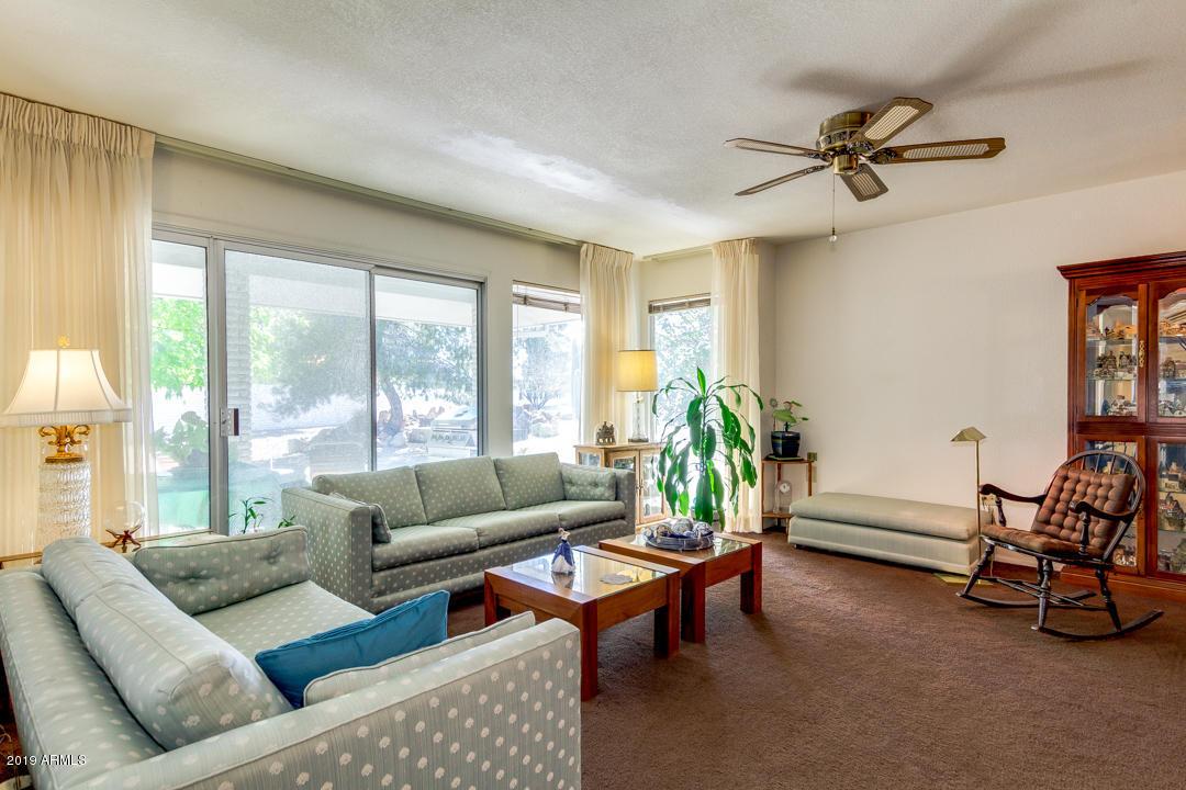 17818 N Boswell Blvd., Sun City, AZ 85373