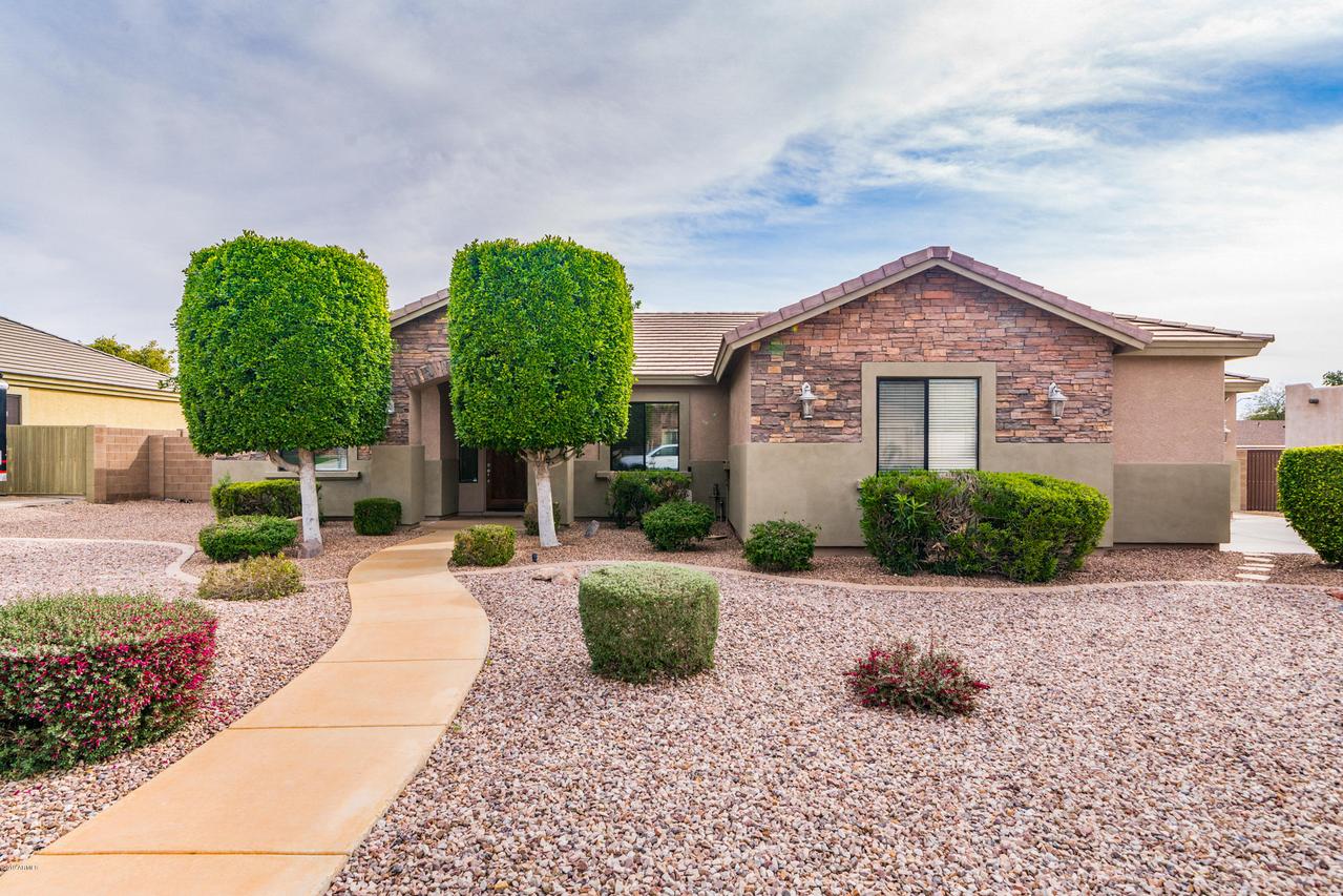 7127 E Grandview St., Mesa, AZ 85207