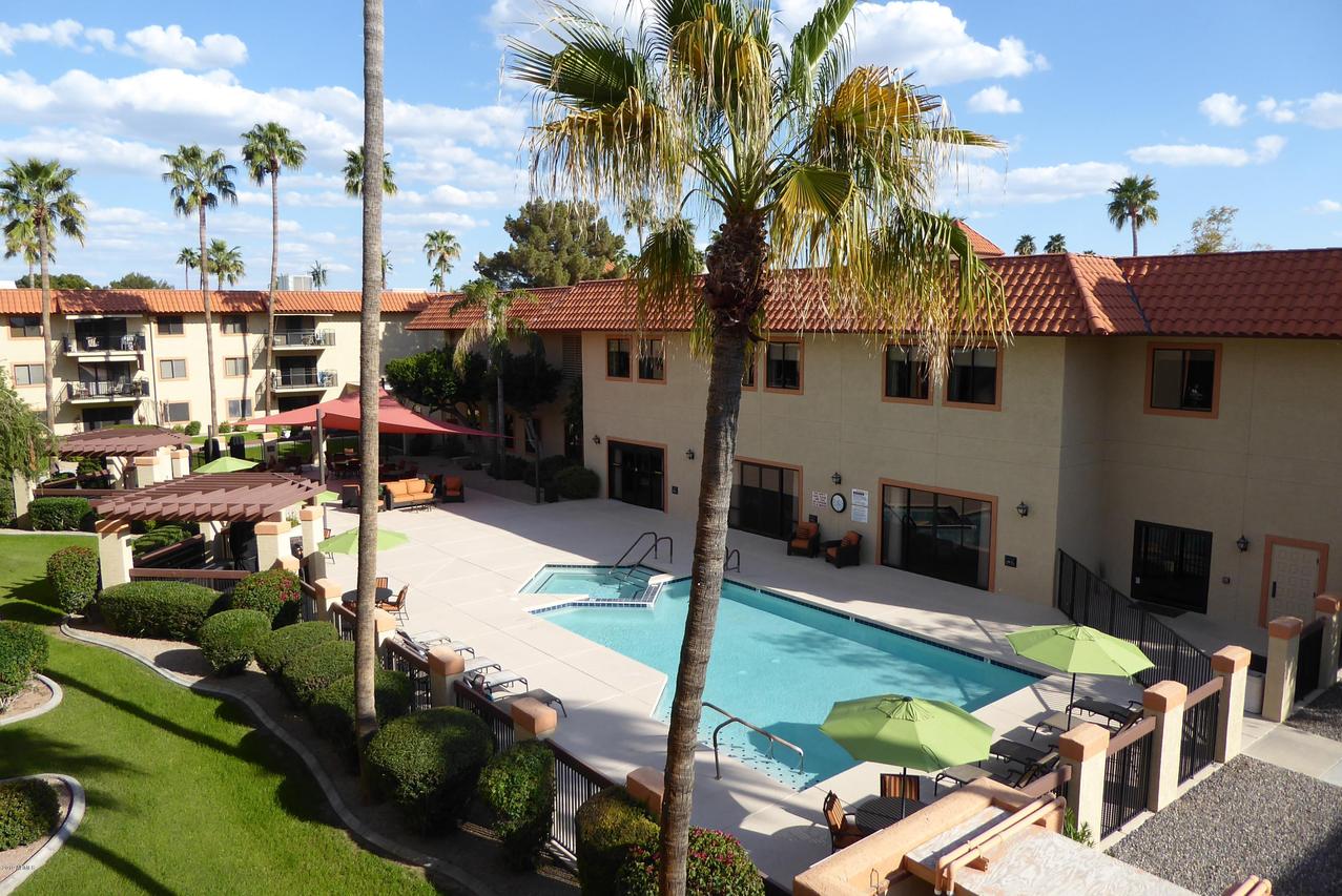 10330 W Thunderbird Blvd. #C309, Sun City, AZ 85351