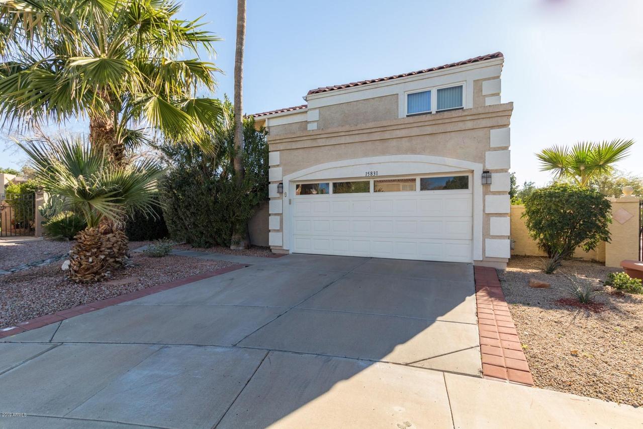 15831 S 33rd Way, Phoenix, AZ 85048