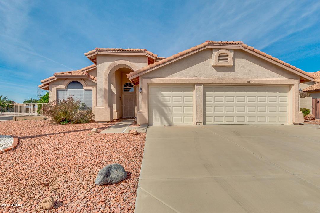 20610 N Ventana Dr., Sun City, AZ 85373