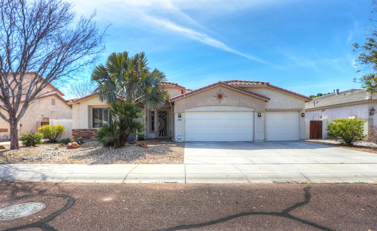 8221 W Charter Oak Rd., Peoria, AZ 85381