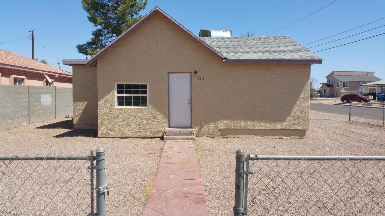 4817 S 10th St., Phoenix, AZ 85040