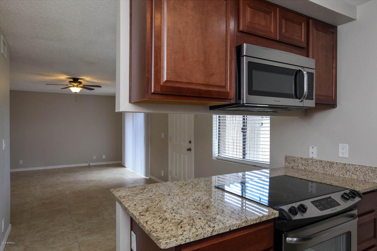 286 W Palomino Dr. #85, Chandler, AZ 85225