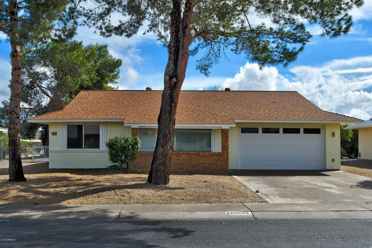 20029 N Welk Dr., Sun City, AZ 85373