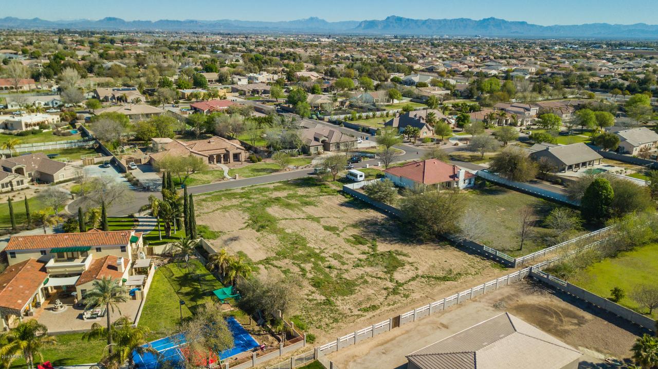 19851 E Camina Plata #111, Queen Creek, AZ 85242