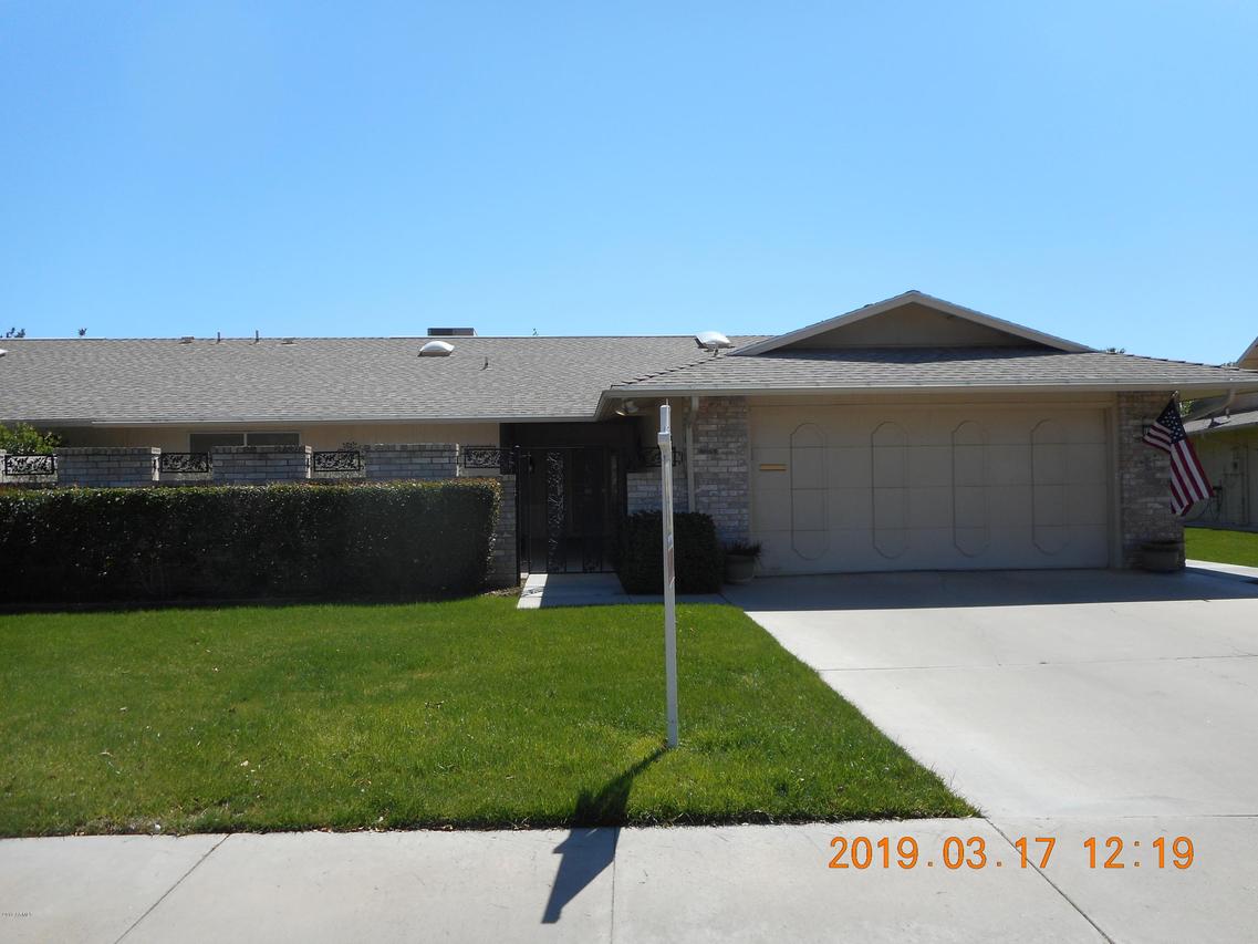 19021 N Signal Butte Cir., Sun City, AZ 85373