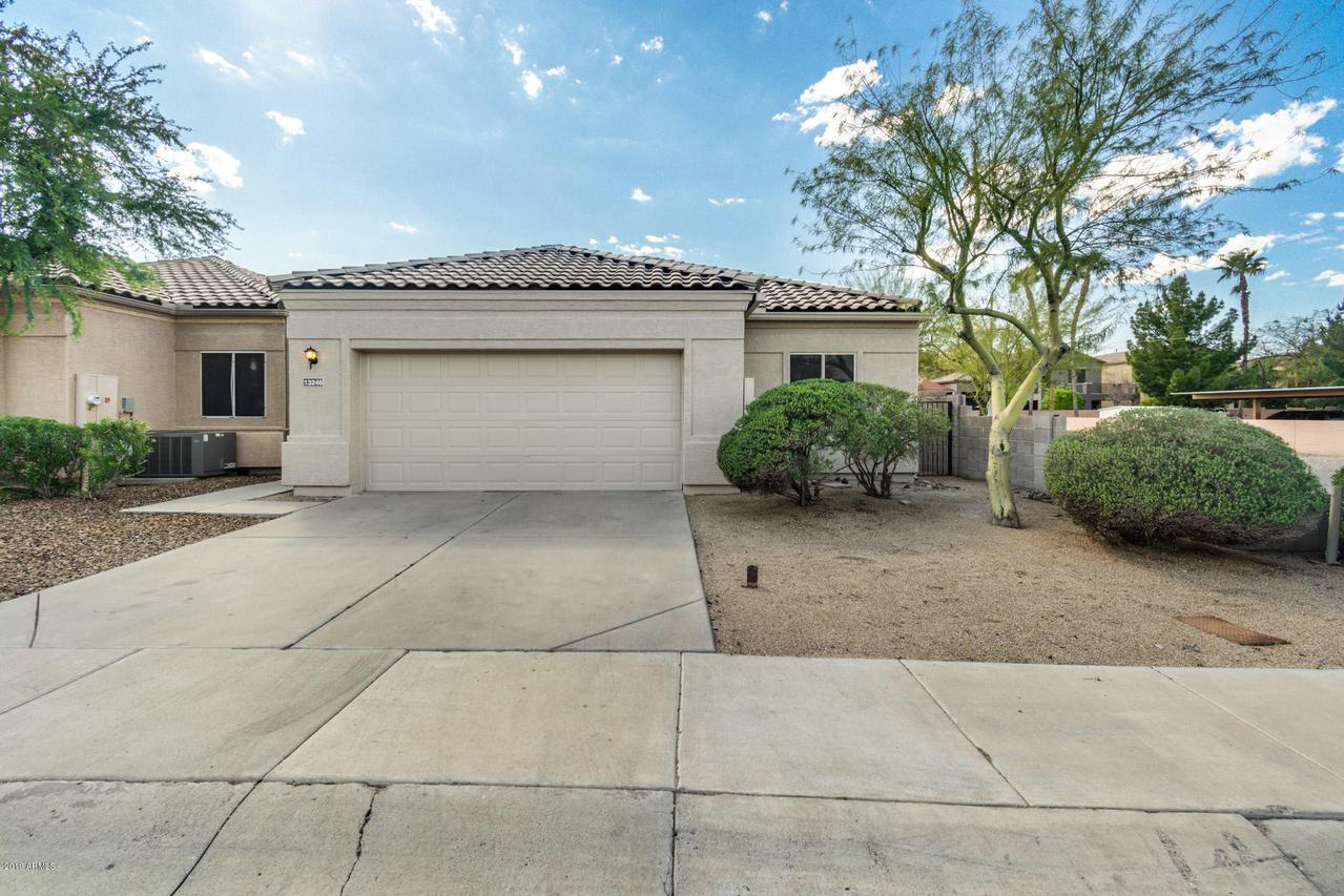 13246 N 31st Way, Phoenix, AZ 85032