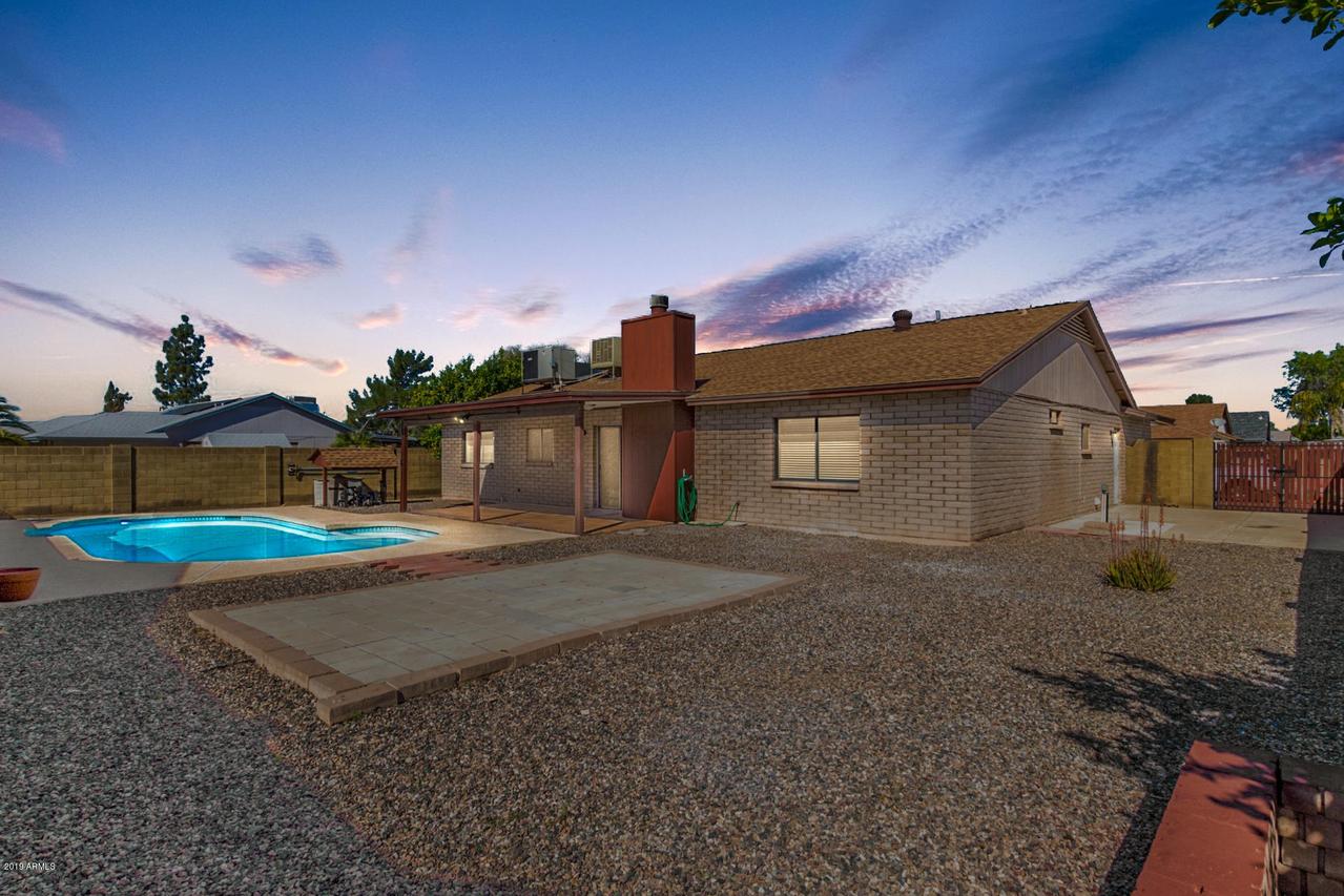 6515 W Montego Ln., Glendale, AZ 85306