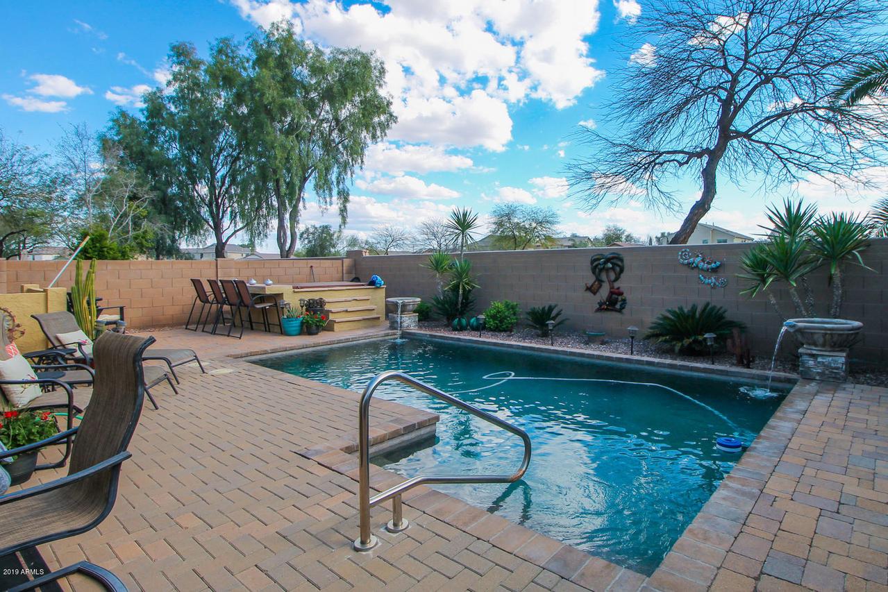 411 W Gascon Rd., San Tan Valley, AZ 85143