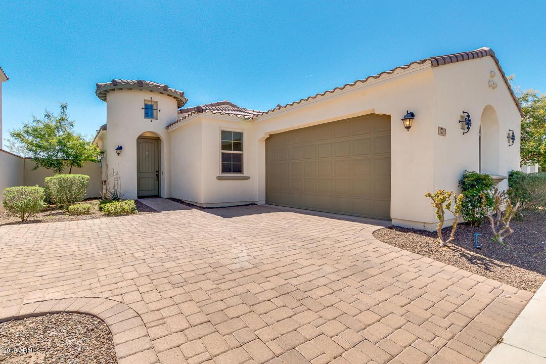 10717 E Hawk Ave., Mesa, AZ 85212