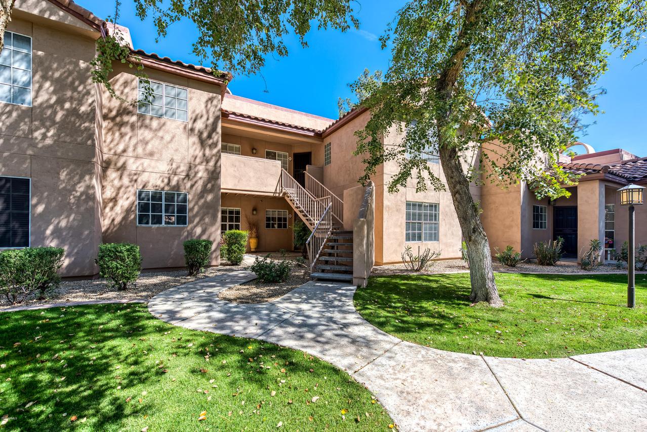 10101 N Arabian Tr. #2074, Scottsdale, AZ 85258