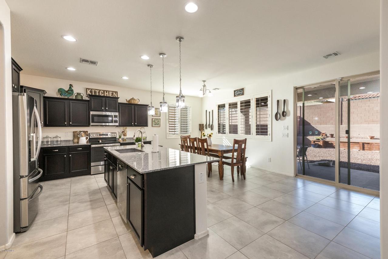 2532 W Corva Dr., Phoenix, AZ 85085