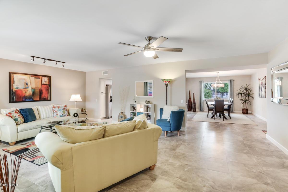 19817 N Palo Verde Dr., Sun City, AZ 85373