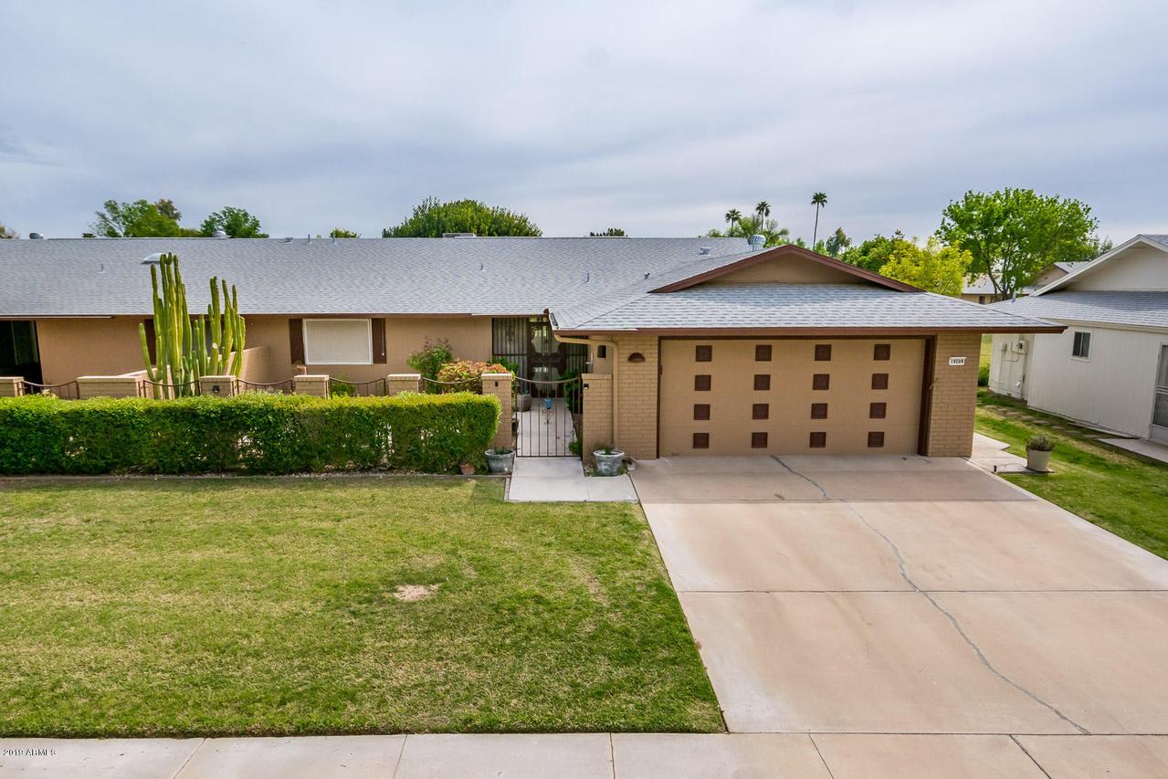 19209 N Signal Butte Cir., Sun City, AZ 85373