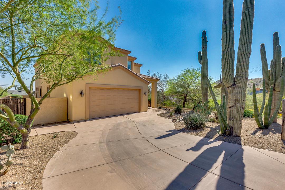 13 E Foothill Dr., Phoenix, AZ 85020