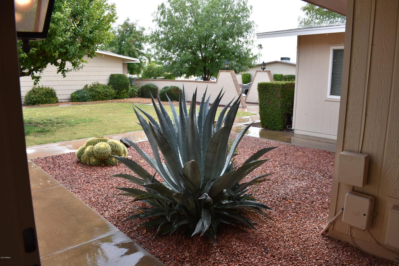 17627 N 104th Ave., Sun City, AZ 85373