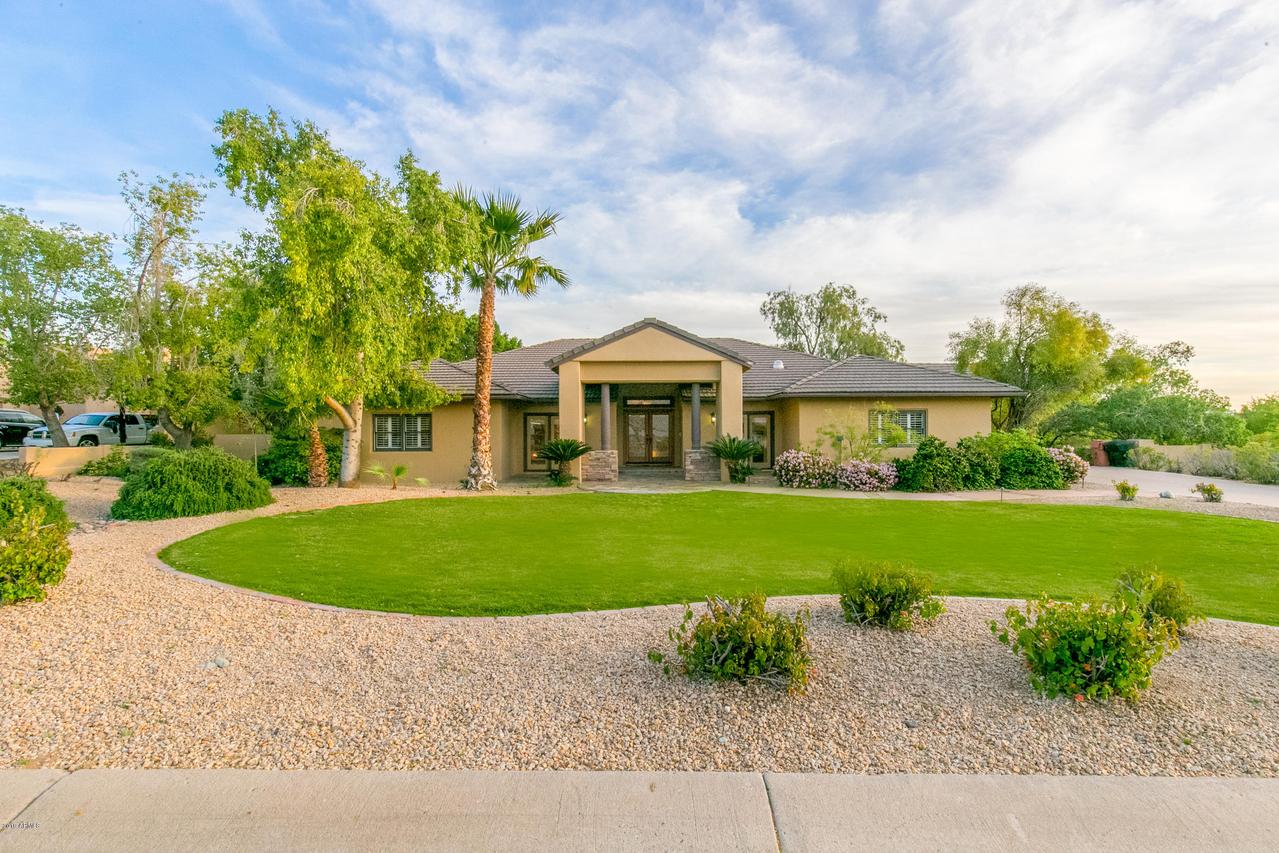 10423 E Corrine Dr., Scottsdale, AZ 85259