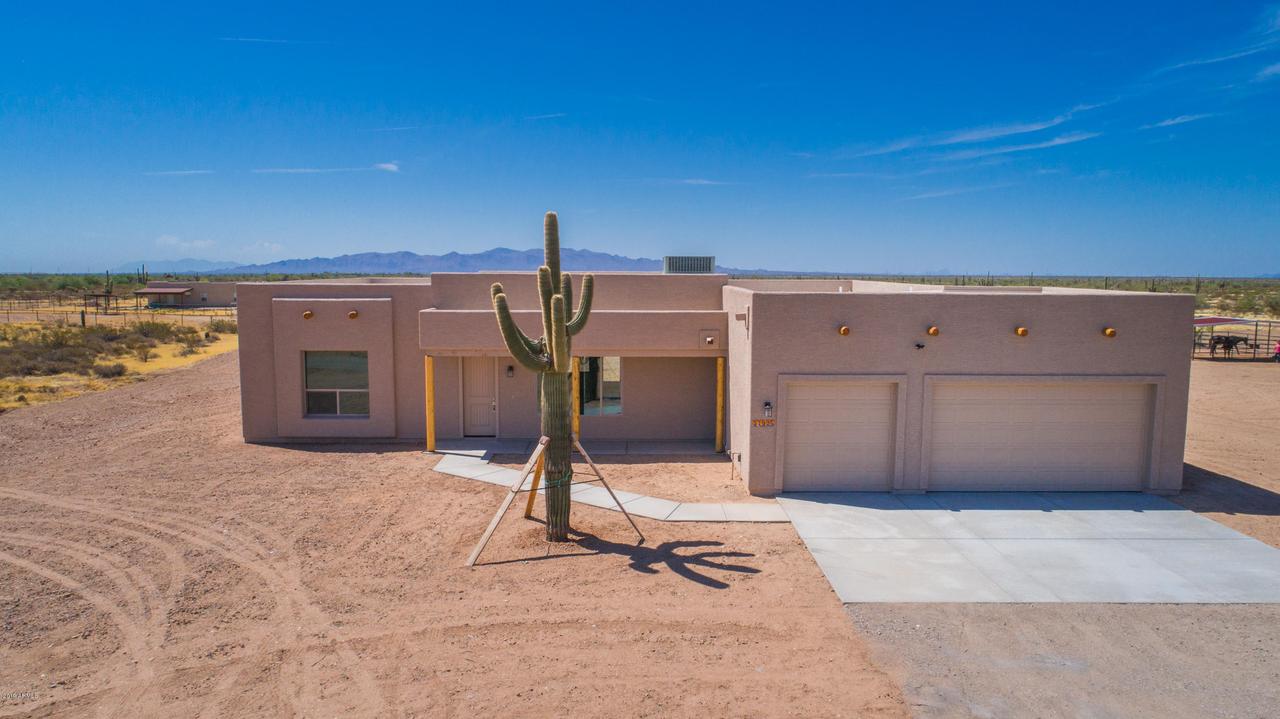 37925 N 251st Ave., Morristown, AZ 85342