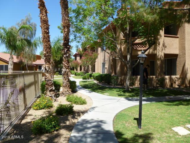 2929 W Yorkshire Dr. #2011, Phoenix, AZ 85027