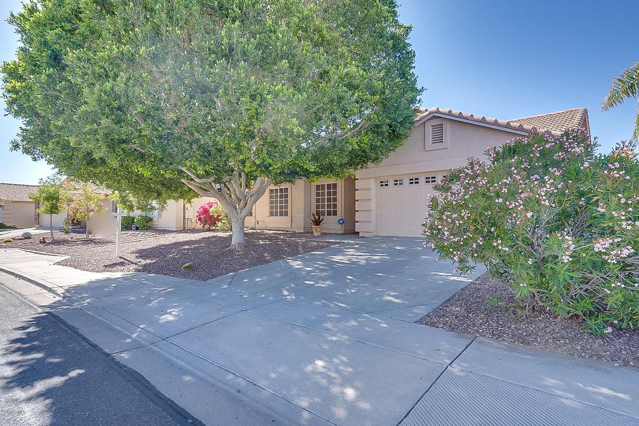 530 S 104th St., Mesa, AZ 85208