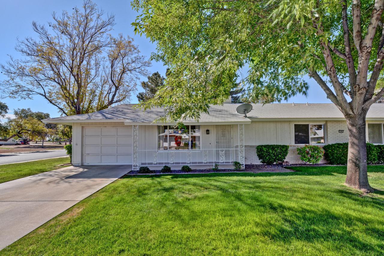 9863 W Country Club Ct., Sun City, AZ 85373